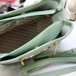 Los Angeles Polo Club metal Kulplu kol çantası mint yeşili