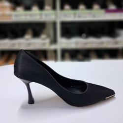 Nehir gold detaylı topuklu stiletto siyah