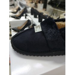 İçi yünlü kadın ev patiği siyah