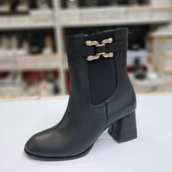 Swell Soft kemer detaylı kadın topuklu bot siyah