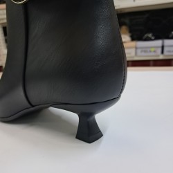 BONO shoes kemer detaylı minik topuk kadın topuklu bot