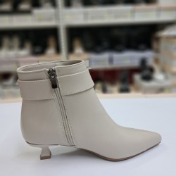 BONO shoes kemer detaylı minik topuk kadın topuklu bot krem