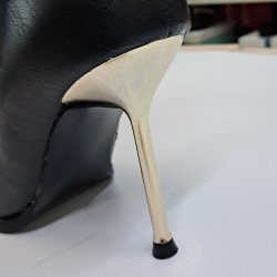 Paris kemer detaylı kadın topuklu bot siyah