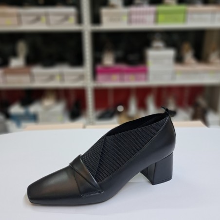 Paris küt burun kadın topuklu ayakkabı siyah