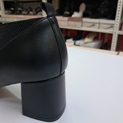 Paris küt burun kadın topuklu ayakkabı siyah