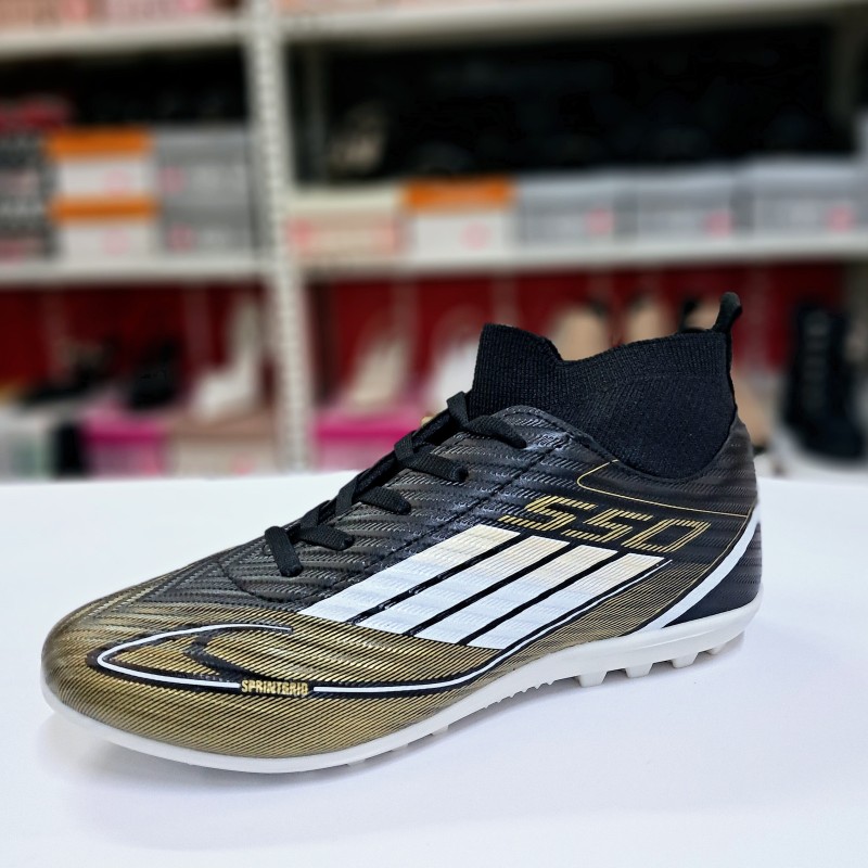 Sportaç çoraplı erkek halısaha ayakkabı siyah-gold