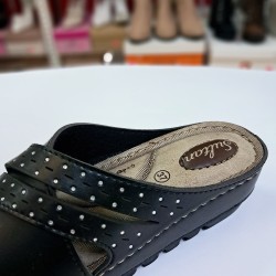 Apella Sultan hafif topuklu ortopedik taşlı kadın terlik siyah