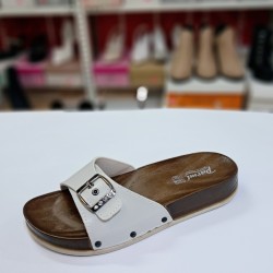 Parmi kemer detaylı taşlı kadın terlik bej