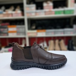 Ayak trendi ortopedik deri kauçuk taban kadın ayakkabı kahverengi