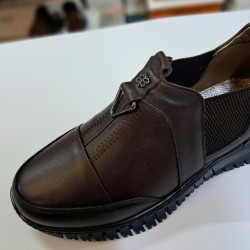 Ayak trendi ortopedik deri kauçuk taban kadın ayakkabı kahverengi