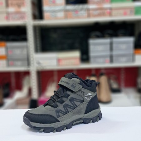 Spido cırtlı erkek çocuk bot yeşil