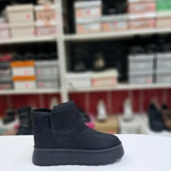 Wickers içi yünlü kız çocuk bot siyah