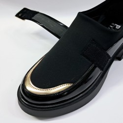 Paris cırtlı altın sarısı detaylı kadın babet siyah