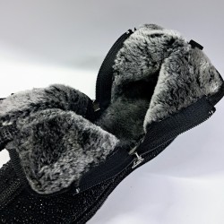 Paris taş detaylı içi yünlü kadın bot siyah