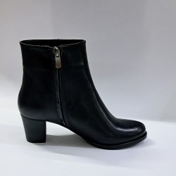 Paris deri kadın topuklu bot siyah