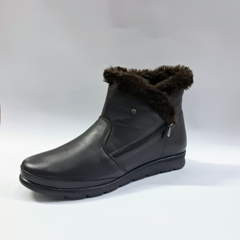 Muya Yeti deri fermuarlı kadın bot kahverengi