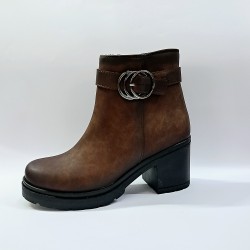 Swell Soft kemer detaylı kadın topuklu bot kahverengi
