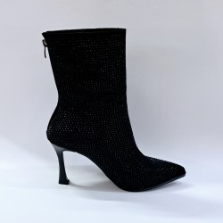 Tarhan siyah taş detaylı süet kadın topuklu bot siyah