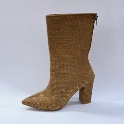 Nehir taş detaylı kadın topuklu yarım çizme bal köpüğü