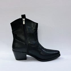 Şanzelize kadın kovboy bot siyah