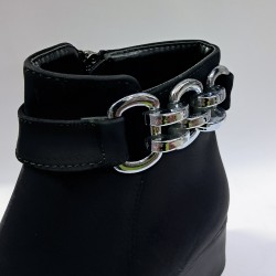 Su perisi zincir detaylı kadın topuklu bot