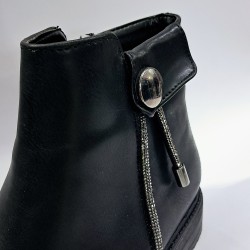 Trendy taş detaylı kadın bot siyah