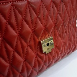 Zincir askılı kadın kol çantası kırmızı