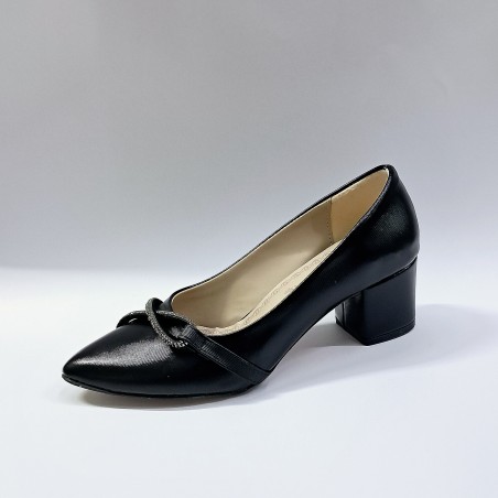 Poliriza parlak deri taş detaylı kadın topuklu ayakkabı siyah