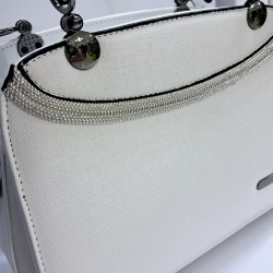 Label taş detaylı kadın kol çantası beyaz
