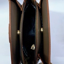 Label püsküllü kadın kol çantası sütlü kahve