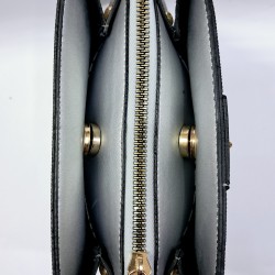 Label püsküllü simli kumaş kadın kol çantası gümüş