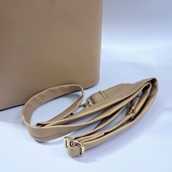 Label leopar fular detaylı kadın kol çantası bej