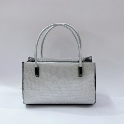 Label simli kumaş abiye kol çantası gümüş