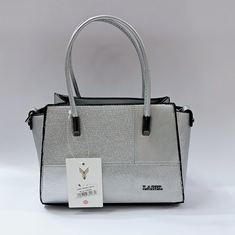 Label simli ve parlak kumaş abiye kadın kol çantası