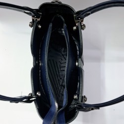 Label dikiş detaylı kadın kol çantası lacivert