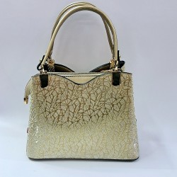 Label simli kumaş anahtarlıklı abiye kadın kol çantası gold