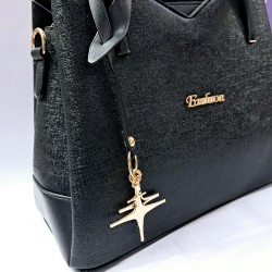 Label charmlı kadın kol çantası siyah