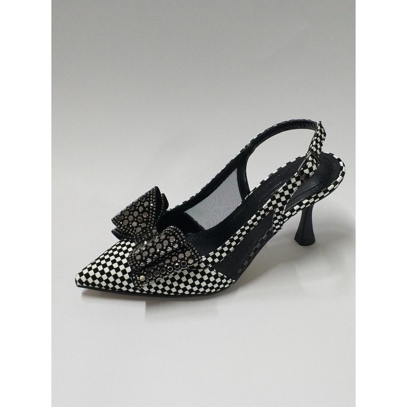 Paris taş kurdale detaylı siyah beyaz topuklu ayakkabı