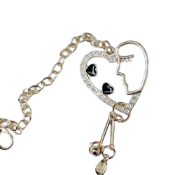 Label anahtarlıklı kadın kol çantası bej