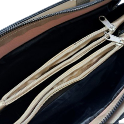 Label anahtarlıklı kadın kol çantası bej