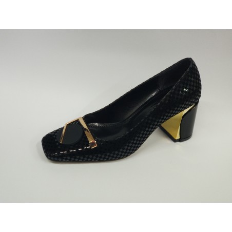 Paris toka detaylı Topuk kısmı gold kadın topuklu ayakkabı siyah