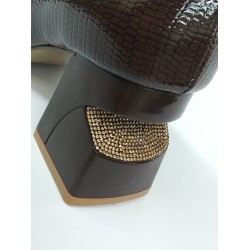 Paris topuğu taş detaylı kalın topuk ayakkabı kahverengi