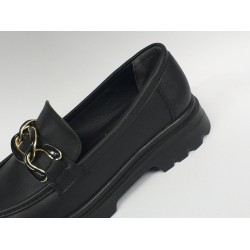 Fancy zincir toka detaylı kadın mevsimlik ayakkabı siyah