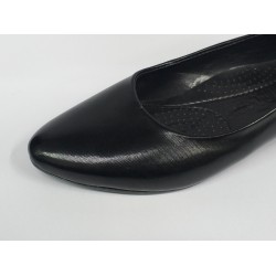 Nehir düz sade kadın babet ayakkabı siyah