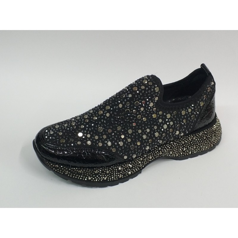 Üzeri taş detaylı streç kumaş mevsimlik kadın ayakkabı siyah