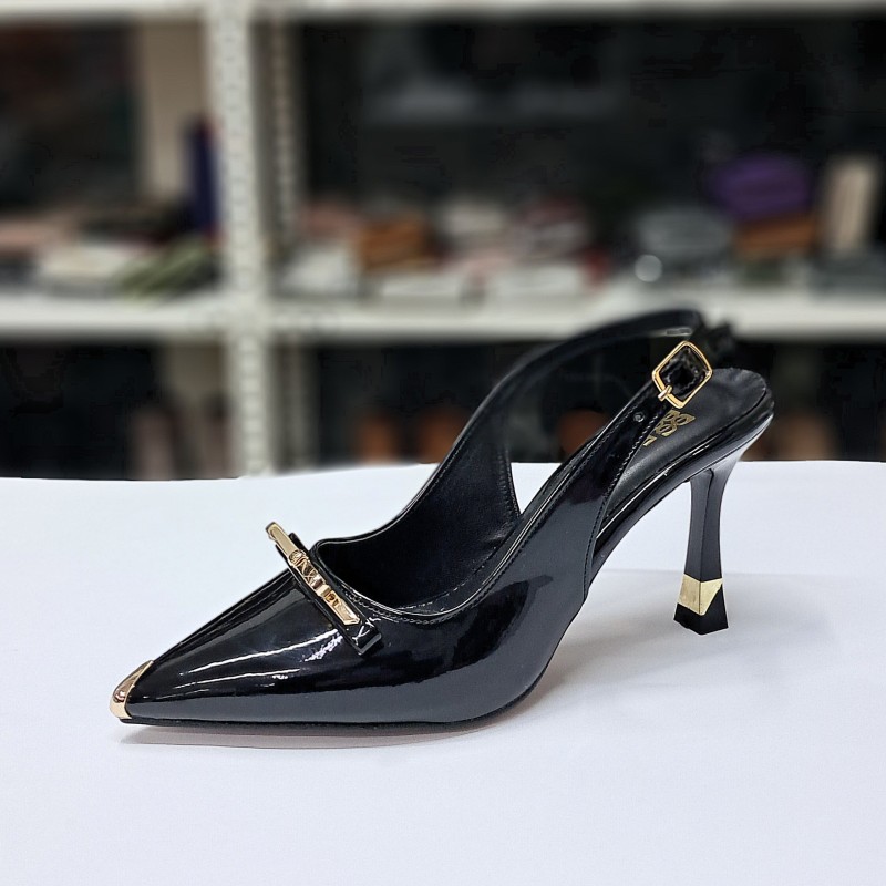 Elvan gold kurdele detaylı arkası açık kadın topuklu ayakkabı siyah