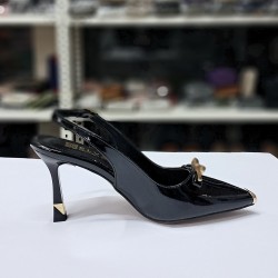 Elvan gold kurdele detaylı arkası açık kadın topuklu ayakkabı siyah