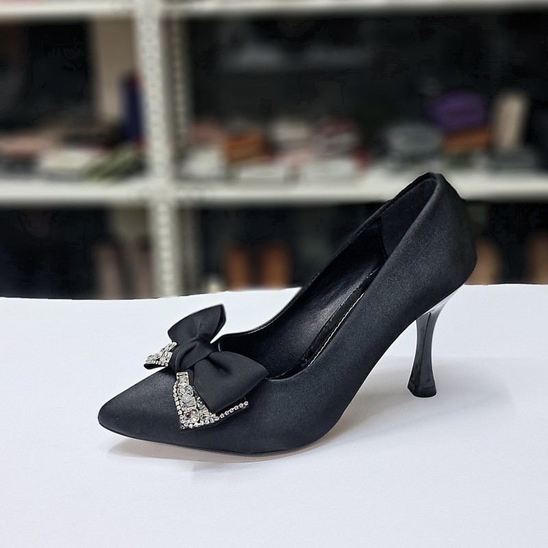 Elvan taşlı kurdele detaylı kadın topuklu ayakkabı