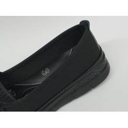 Wanetti 4 nokta Ortopedik çiçek toka detaylı kadın mevsimlik ayakkabı siyah