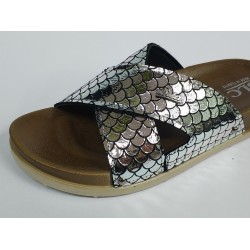 Slc çapraz bantlı balık sırtı detaylı kadın terlik gümüş